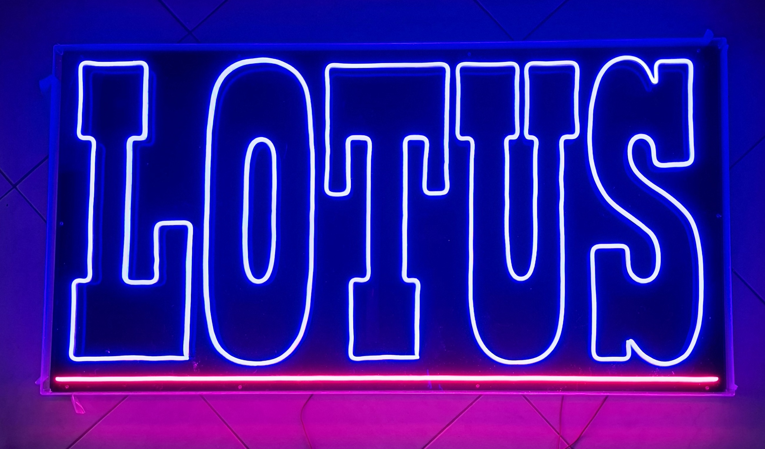 Letrero LED Personalizado